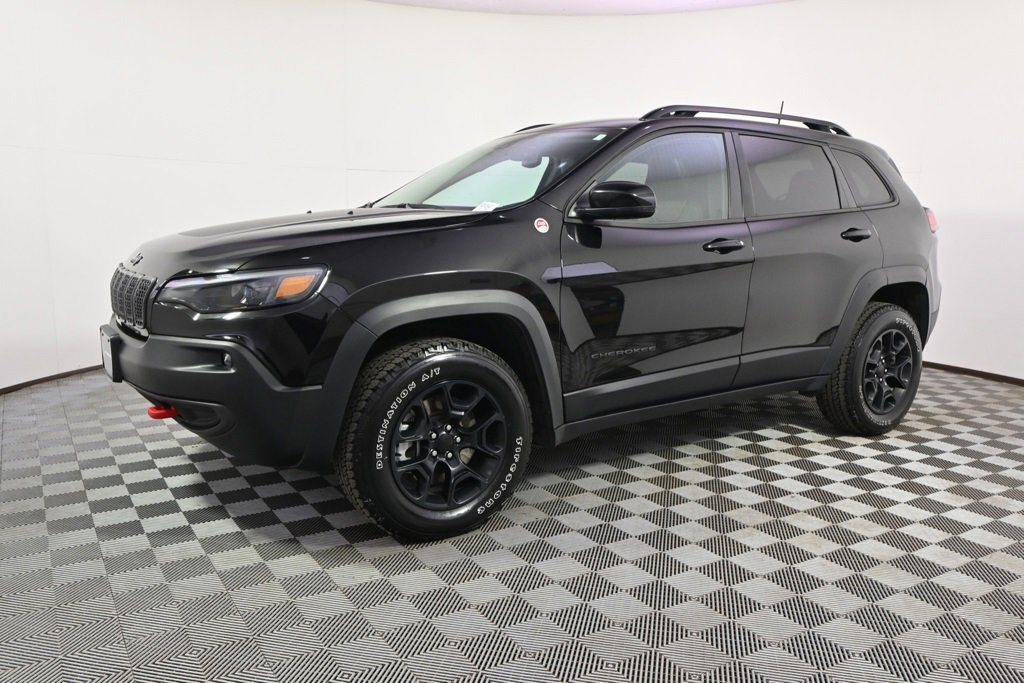 Used 2022 Jeep Cherokee Trailhawk w/ Sound & Nav Group image 2