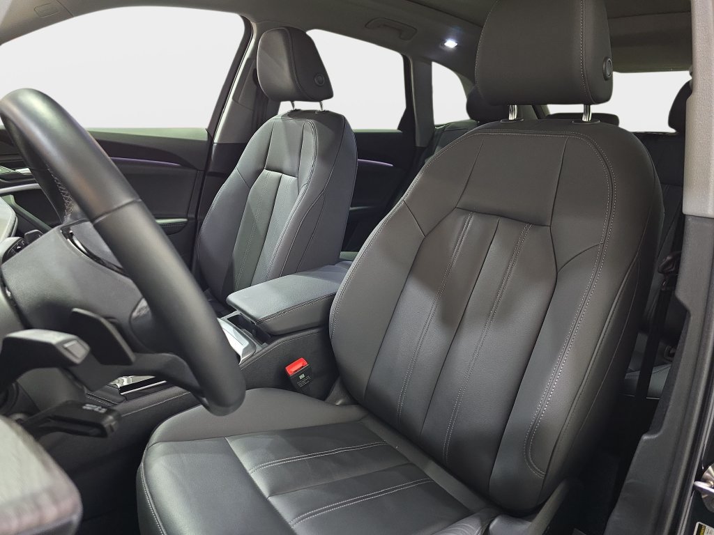 Used 2025 Audi Q5 Premium w/ Convenience Package AWD/4WD image 16