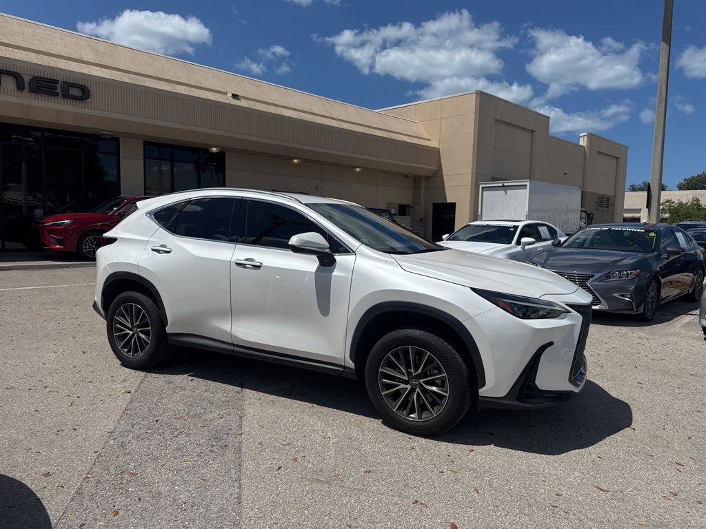 Certified 2024 Lexus NX 250 FWD w/ Towing Package (2000 Lbs) image 3