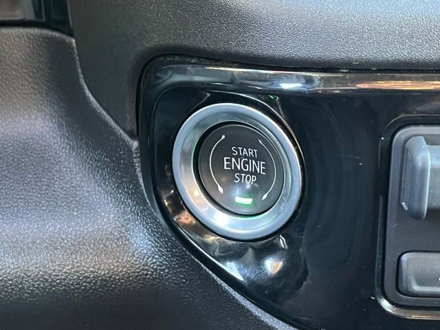 Used 2024 GMC Sierra 1500 SLE w/ Preferred Package image 22