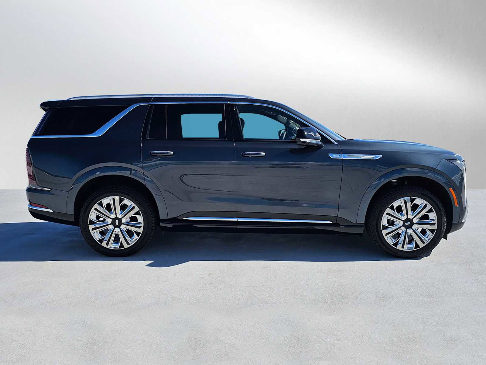New 2026 Cadillac Escalade IQL Luxury AWD/4WD image 2