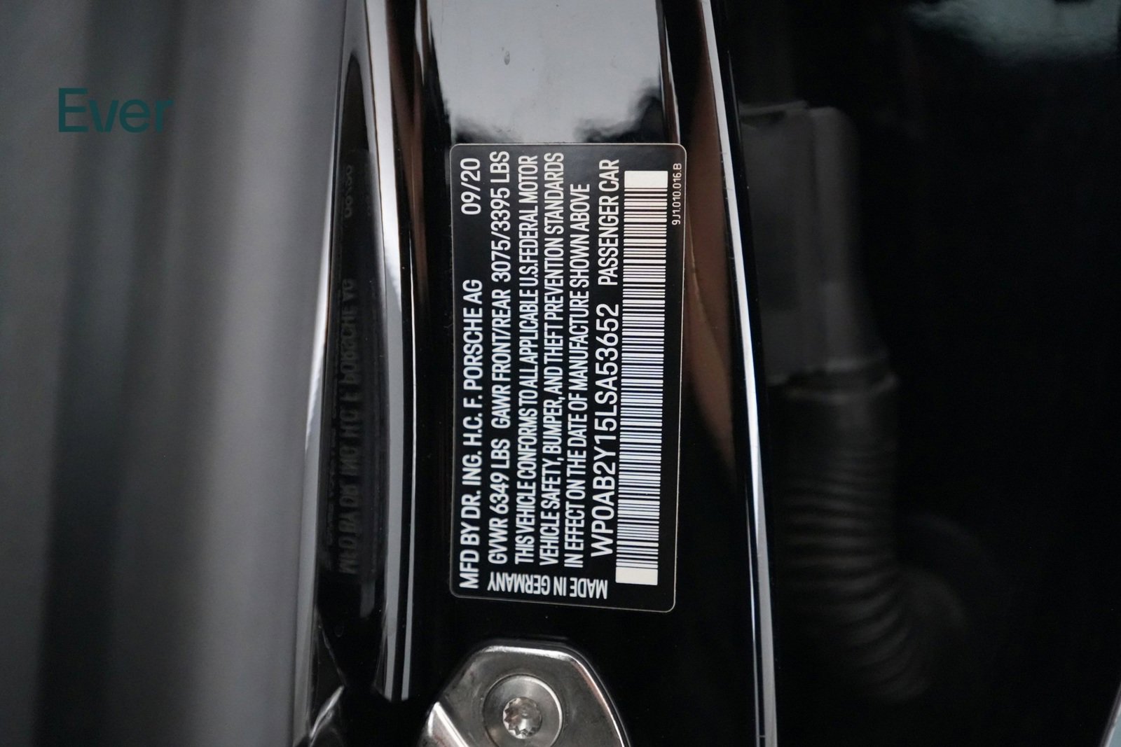 Used 2020 Porsche Taycan 4S image 28