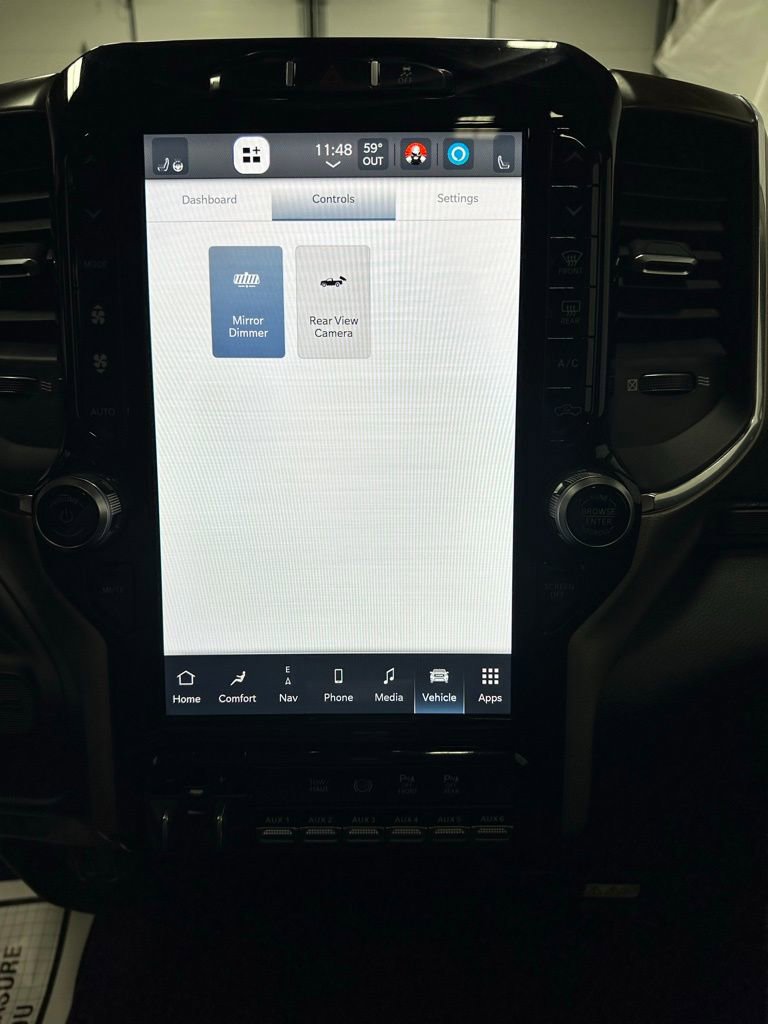 Used 2024 RAM 3500 Laramie image 31