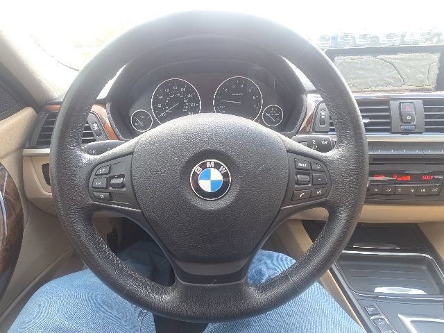 Used 2013 BMW 328i xDrive Sedan AWD/4WD image 28