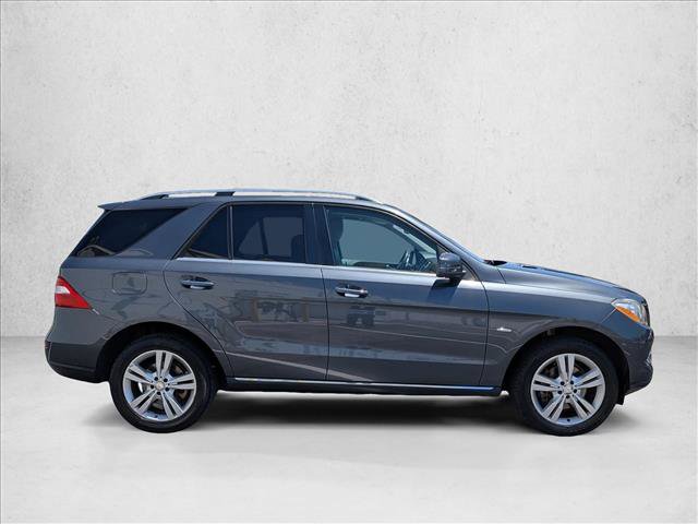 Used 2012 Mercedes-Benz ML 350 BlueTEC 4MATIC image 4