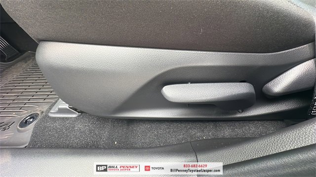 New 2025 Toyota RAV4 LE image 15