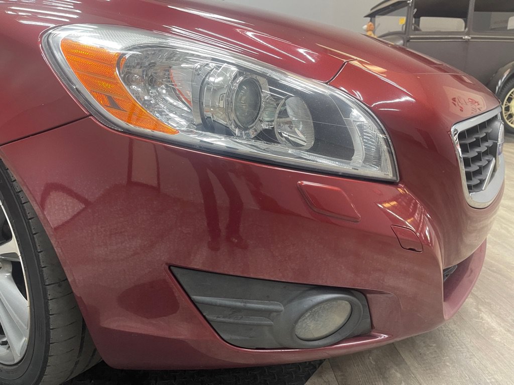 Used 2011 Volvo C70 T5 w/ Convenience Pkg FWD image 14
