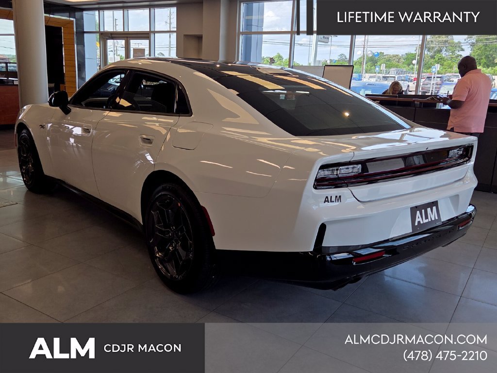 New 2026 Dodge Charger R/T w/ Blacktop Package AWD/4WD image 11