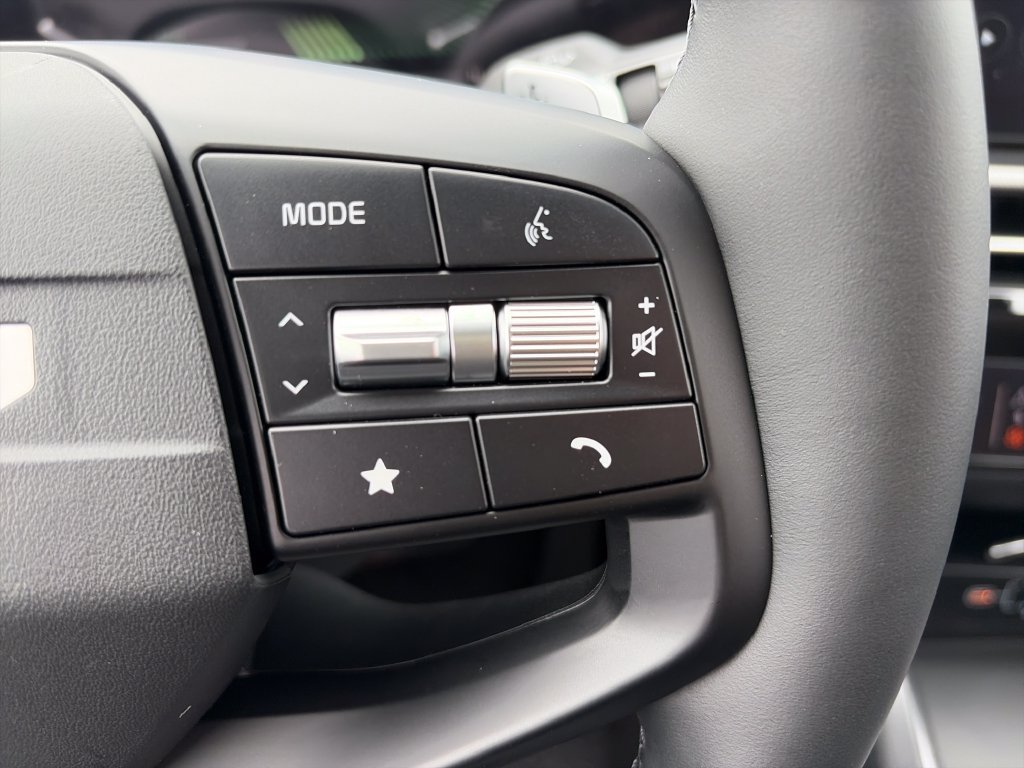 New 2027 Kia Sportage S FWD image 10