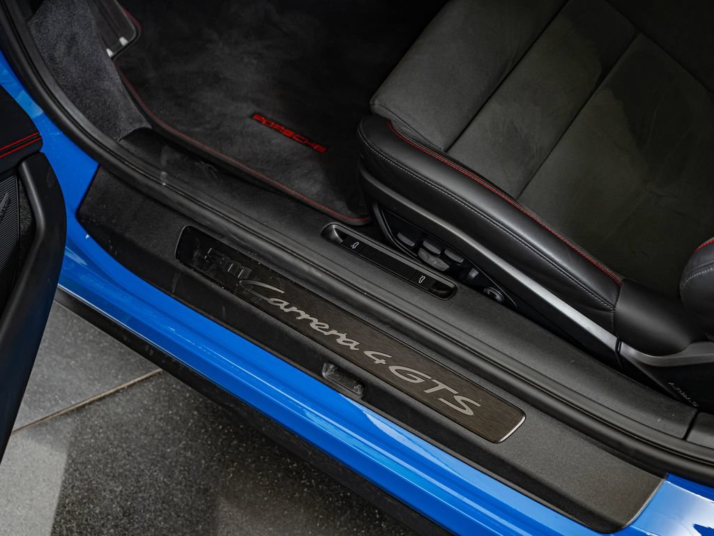 Certified 2025 Porsche 911 Carrera 4 GTS AWD/4WD image 47