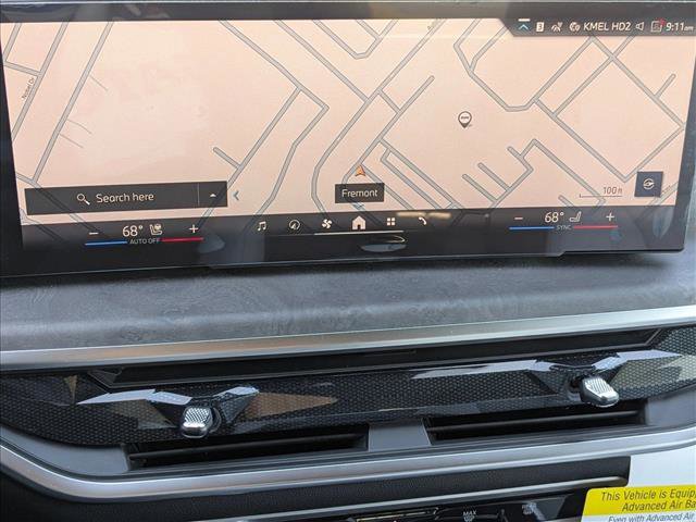 Used 2025 BMW X7 xDrive40i image 13