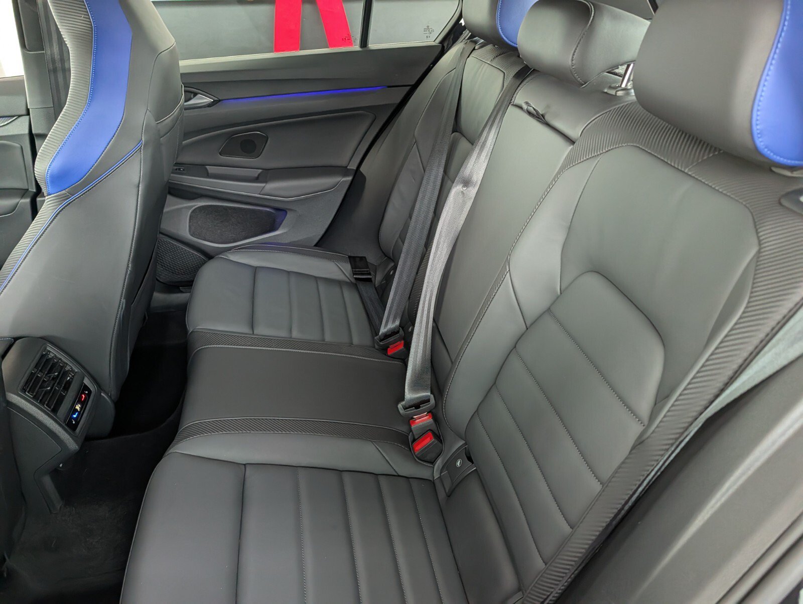 Used 2023 Volkswagen Golf R AWD/4WD image 13