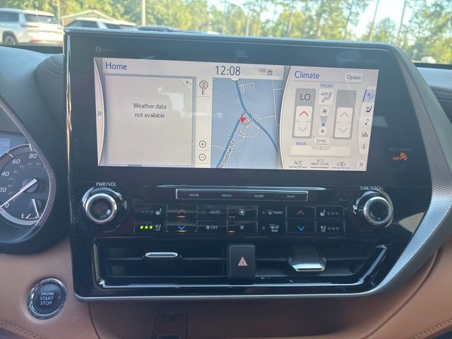 Used 2022 Toyota Highlander Platinum image 15