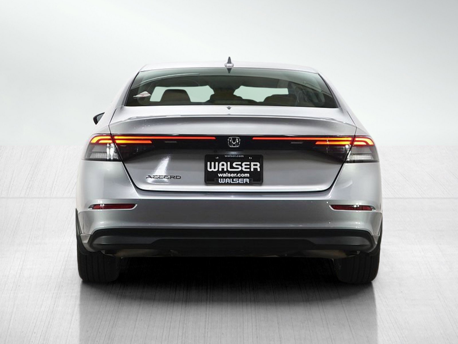 Used 2024 Honda Accord EX image 4