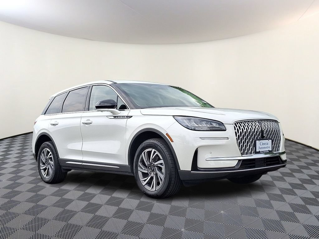 Certified 2023 Lincoln Corsair AWD w/ Equipment Group 101A