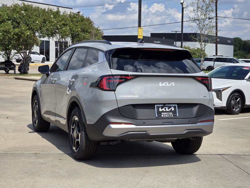 New 2026 Kia Sportage EX w/ EX Panorama Roof Package image 3