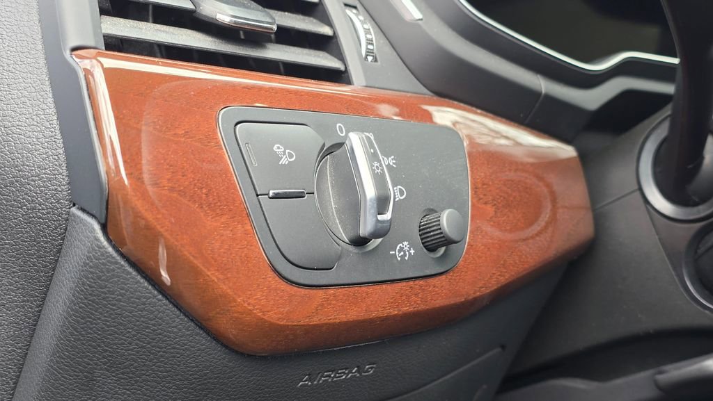 Used 2022 Audi A4 2.0T allroad Premium Plus image 25