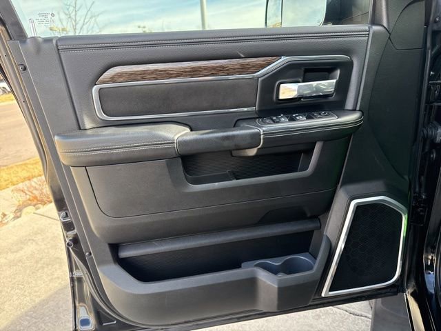 Used 2021 RAM 2500 Laramie w/ Body Color Bumper Group image 23