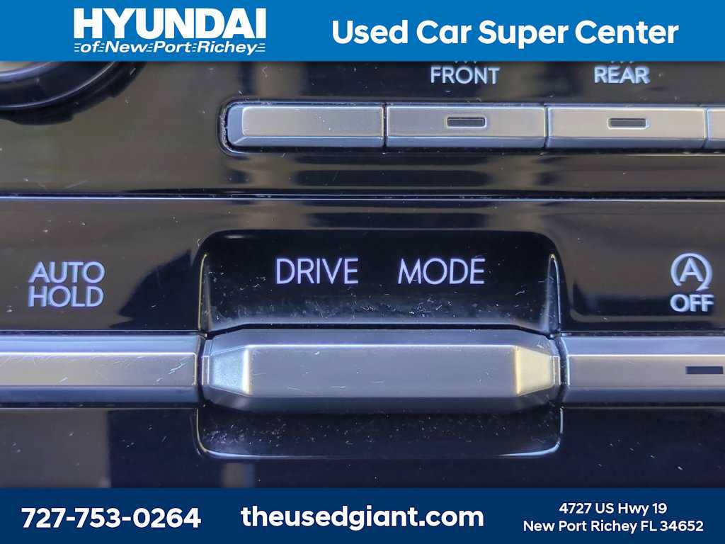 Used 2026 Hyundai Santa Fe SE FWD image 25