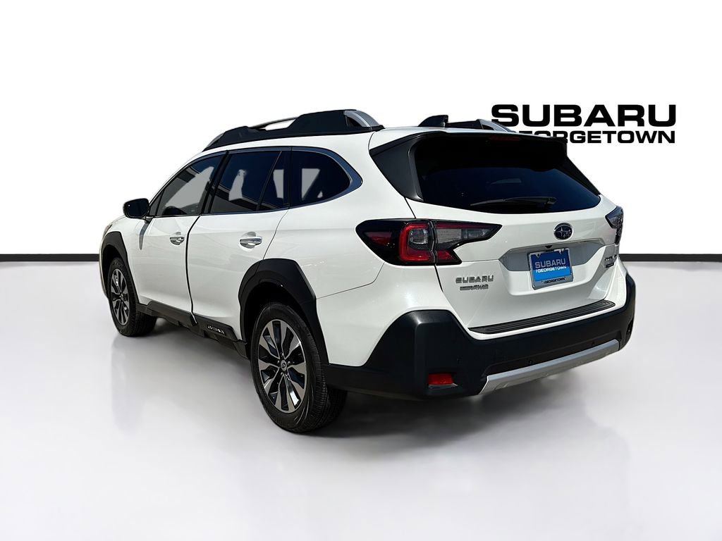 Used 2023 Subaru Outback Touring image 5