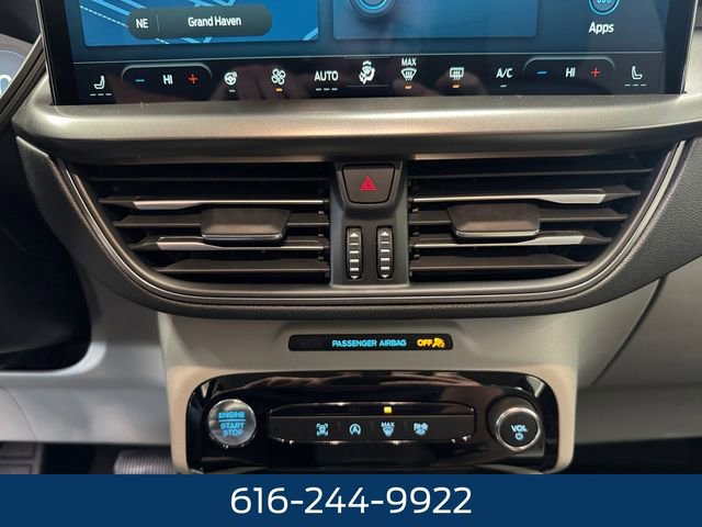 New 2026 Ford Escape Active w/ Active Premium Tech Pack AWD/4WD image 3