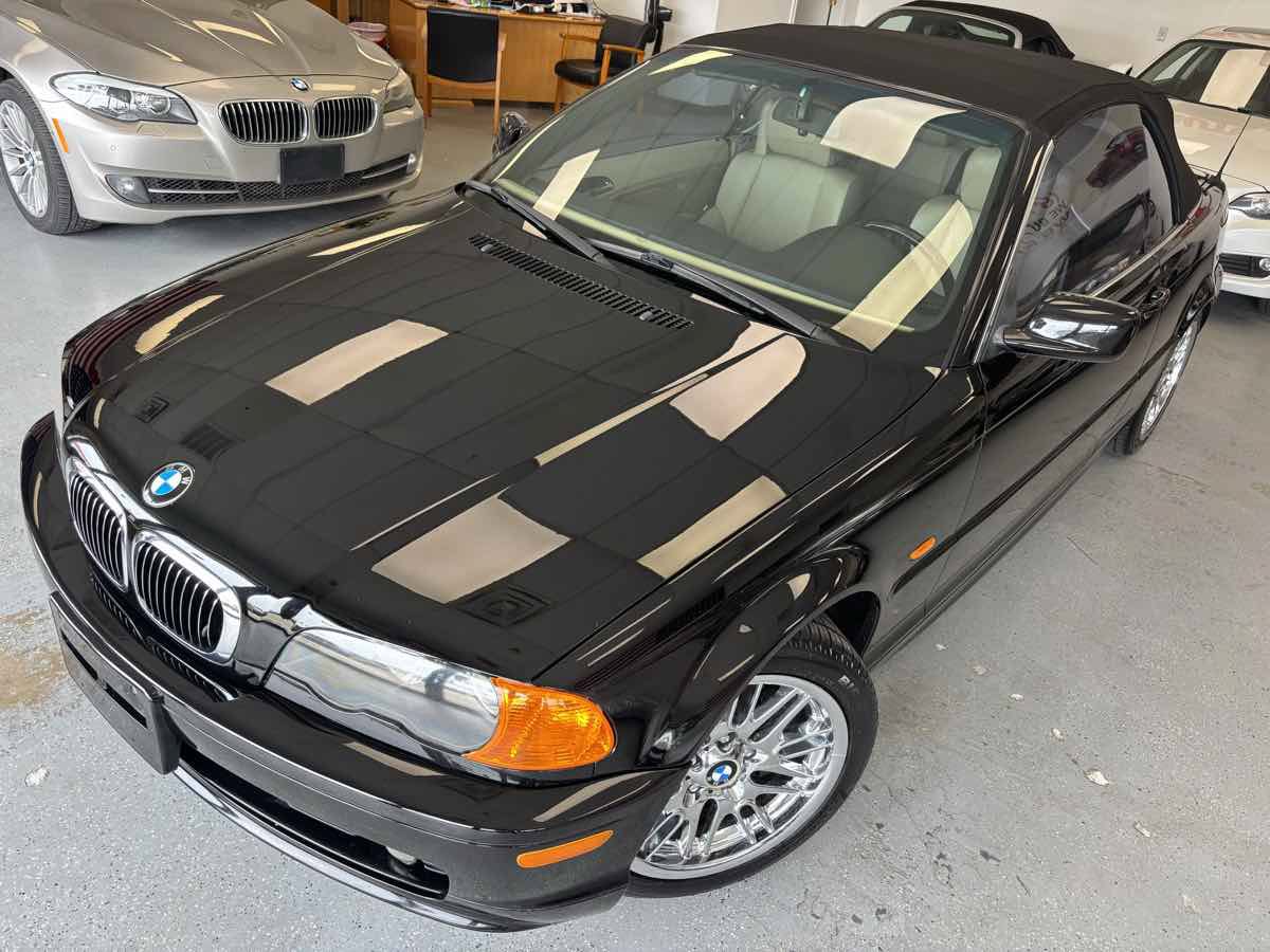 Used 2001 BMW 325Ci Convertible RWD image 9