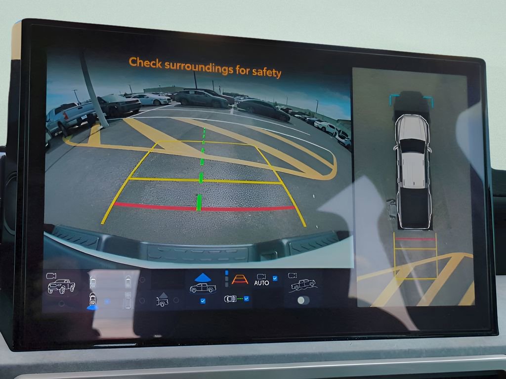 Used 2025 Toyota Tacoma Trailhunter image 20