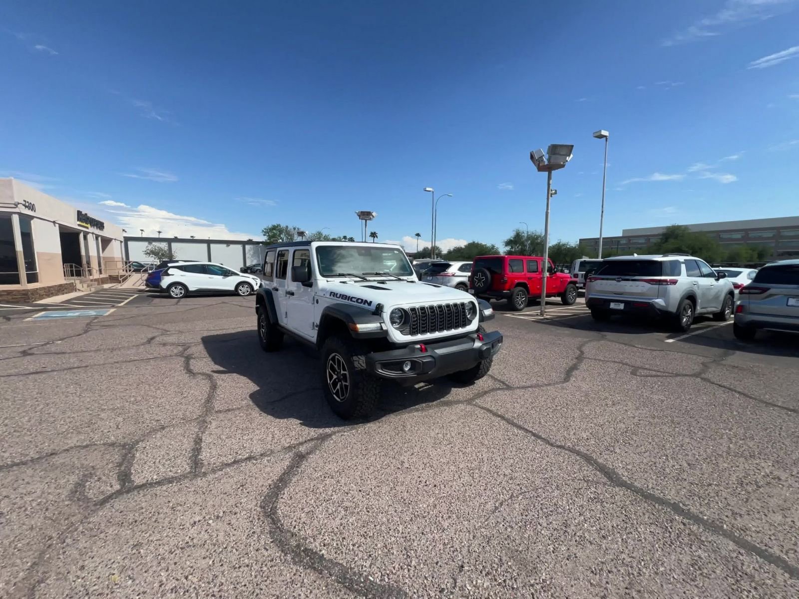 Used 2025 Jeep Wrangler Unlimited Rubicon image 16