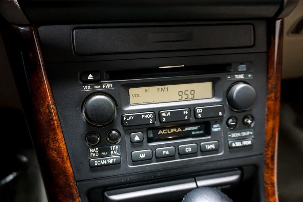 Used 2000 Acura TL FWD image 21