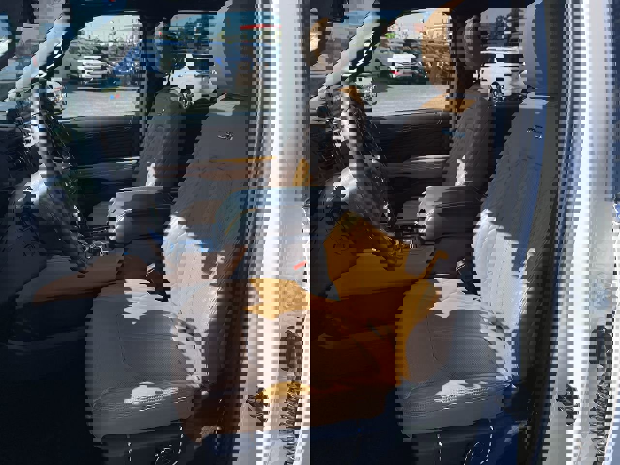 Used 2024 Ford Expedition Platinum image 20