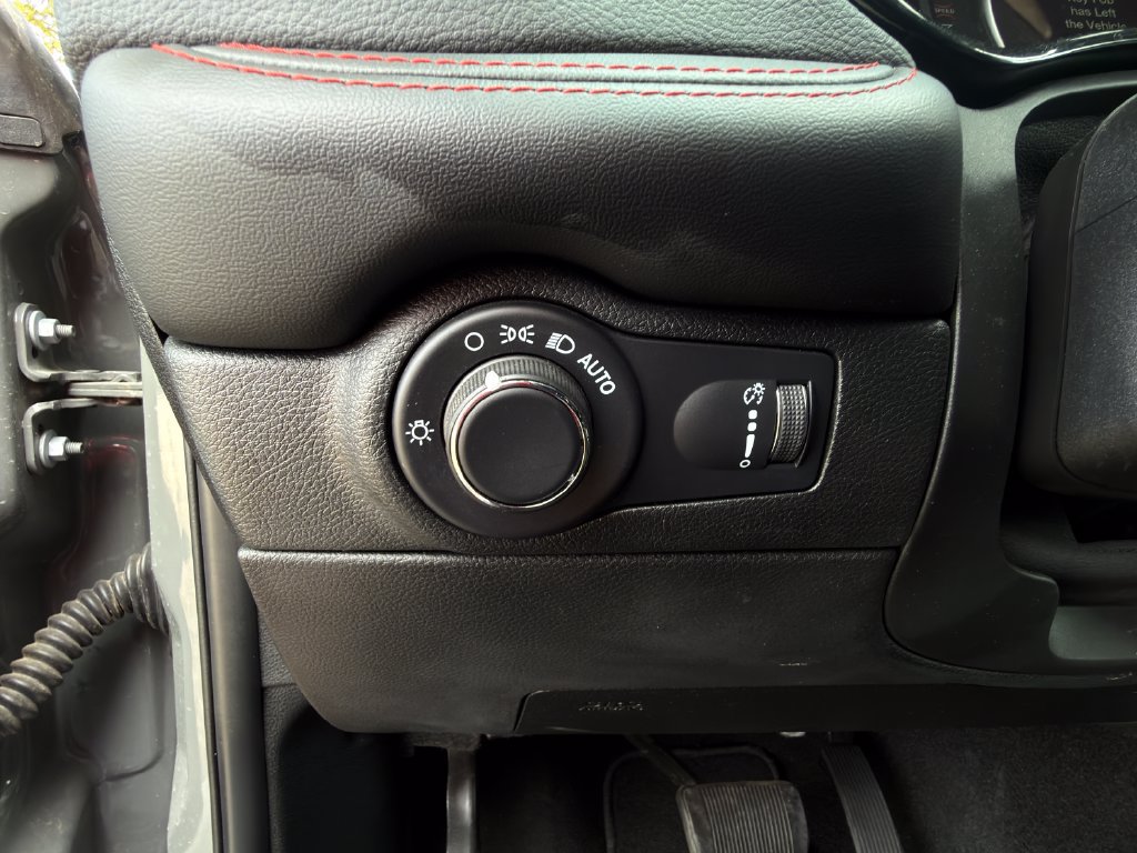 Used 2026 Dodge Durango GT AWD/4WD image 33