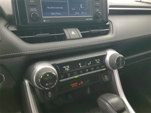 Used 2021 Toyota RAV4 XLE image 16