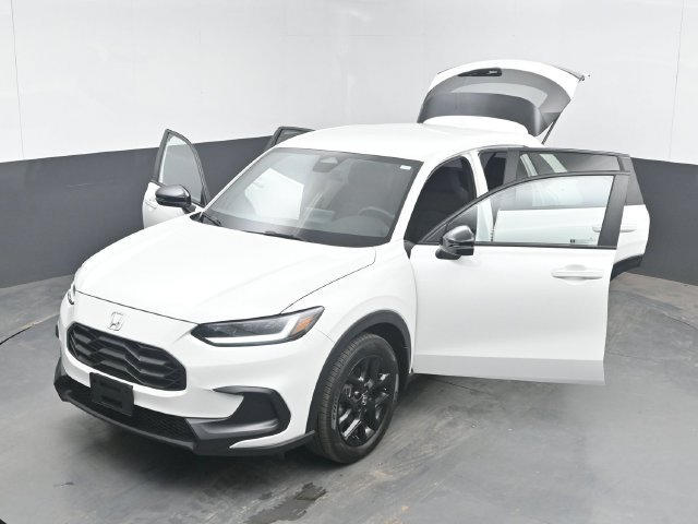 Certified 2024 Honda HR-V Sport image 50