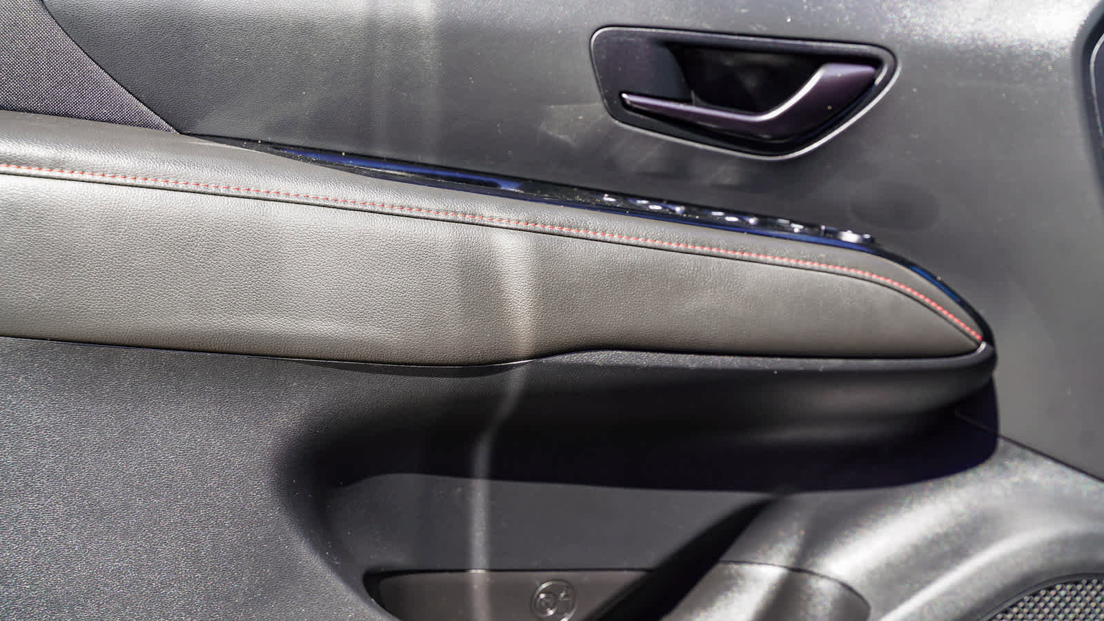 Used 2024 Hyundai Tucson N Line image 16