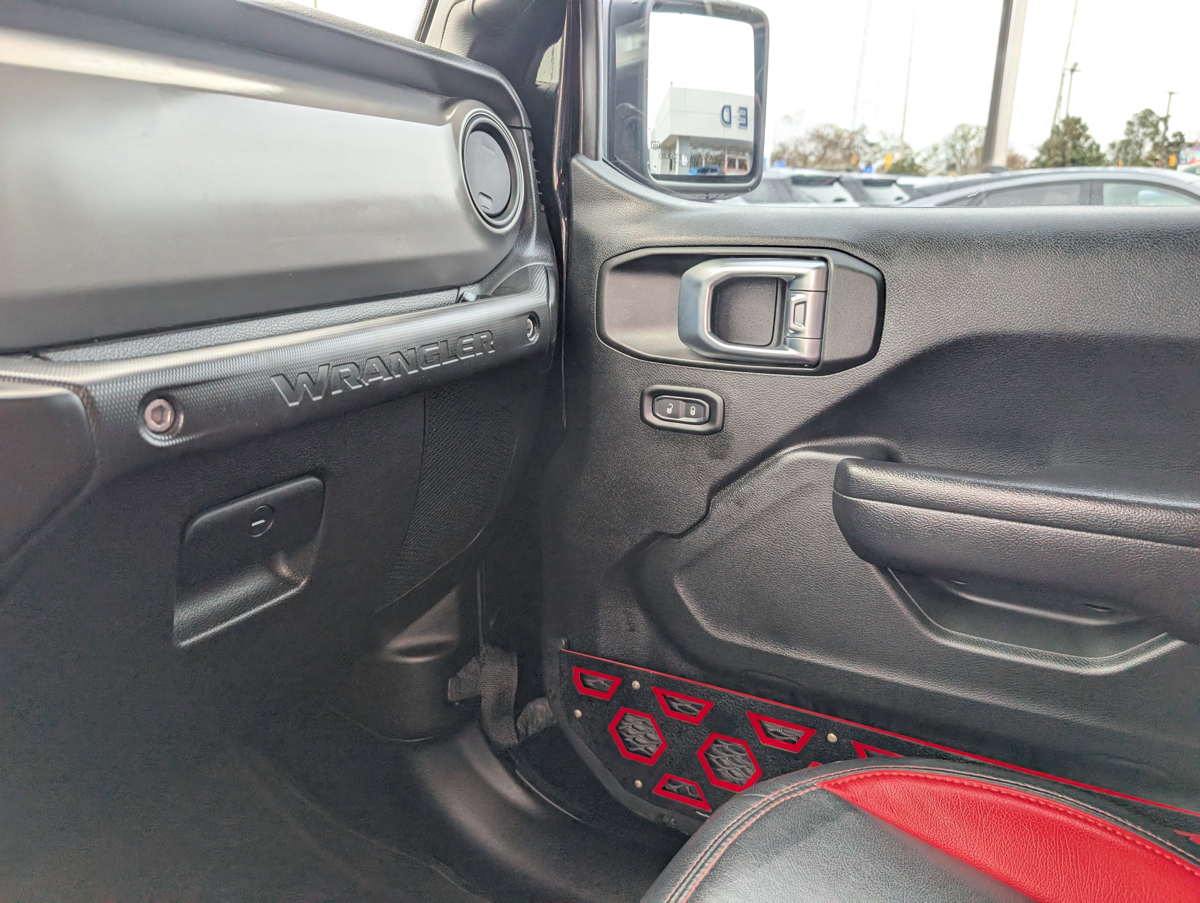 Used 2021 Jeep Wrangler Unlimited Sport image 30