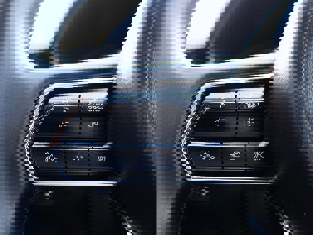 Used 2024 MAZDA CX-90 Plug-In Hybrid w/ Preferred image 29