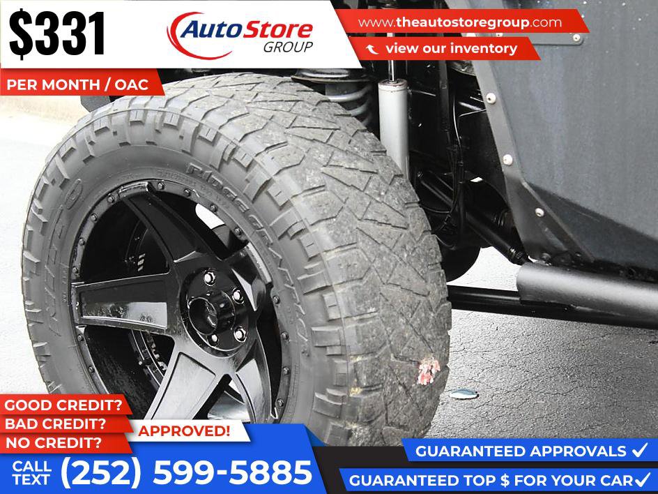 Used 2012 Jeep Wrangler Unlimited Rubicon w/ Connectivity Group AWD/4WD image 9