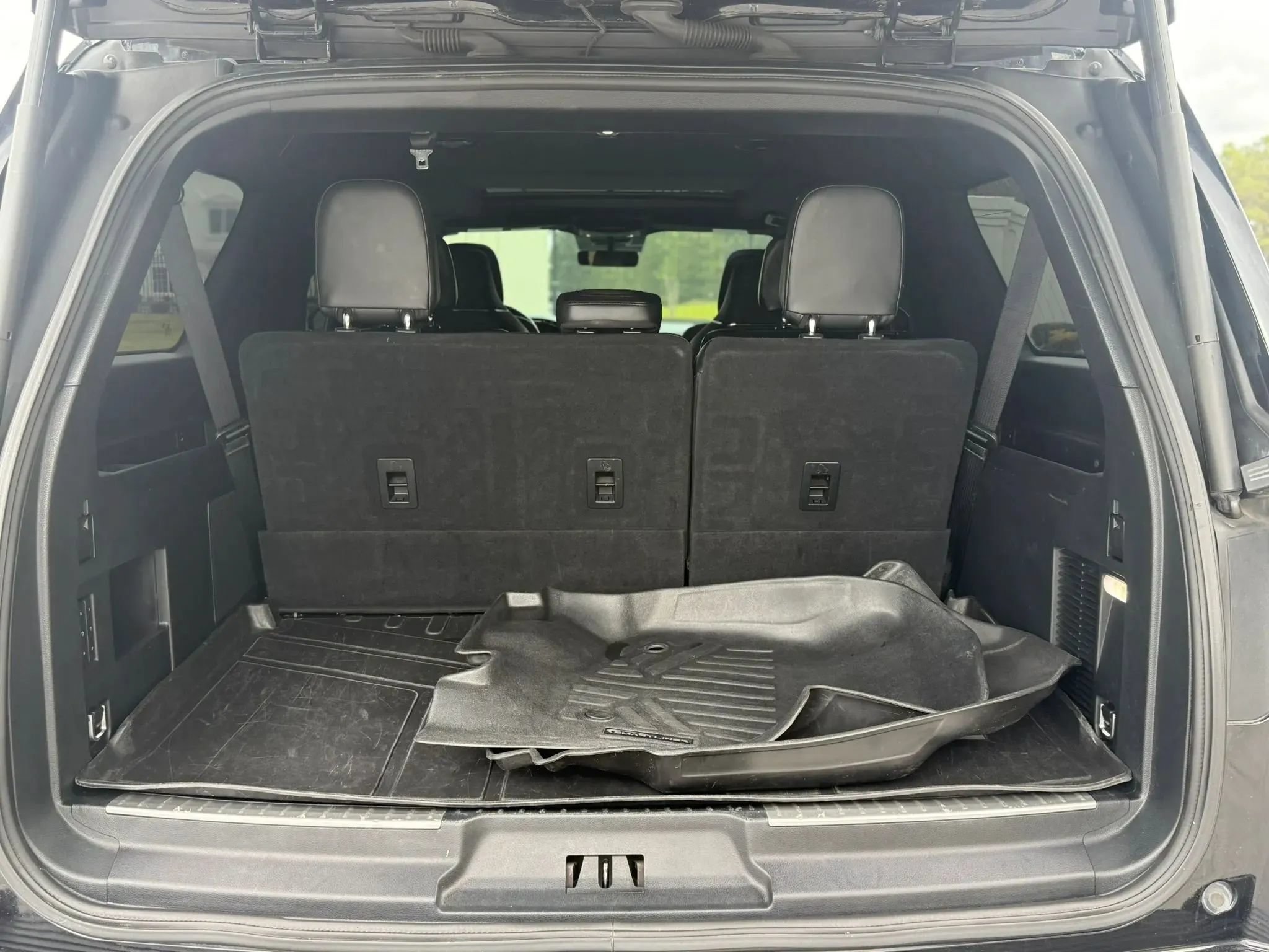 Used 2021 Lincoln Navigator L Reserve AWD/4WD image 33