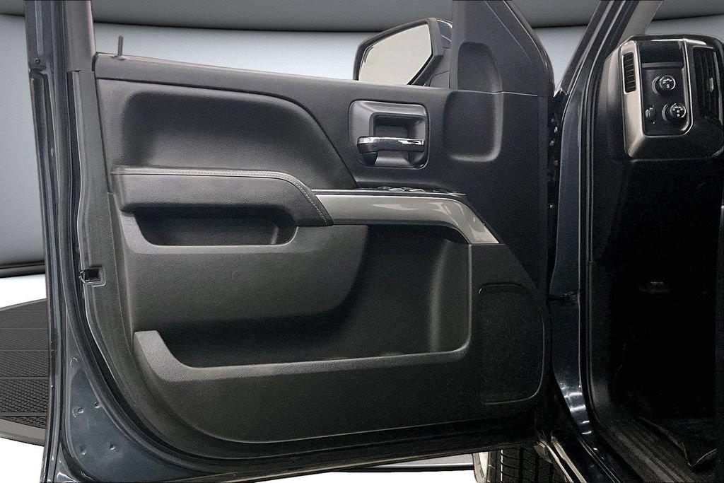 Used 2018 Chevrolet Silverado 1500 LT w/ All Star Edition AWD/4WD image 20