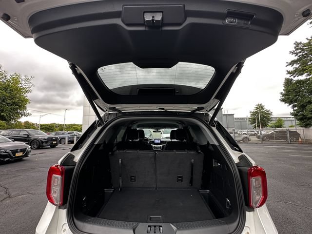Certified 2023 Ford Explorer XLT w/ Equipment Group 202A AWD/4WD image 41