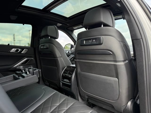 Used 2023 BMW X6 M50i w/ Executive Package AWD/4WD image 20