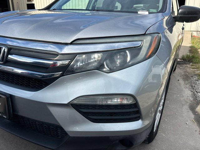 Used 2017 Honda Pilot LX image 10