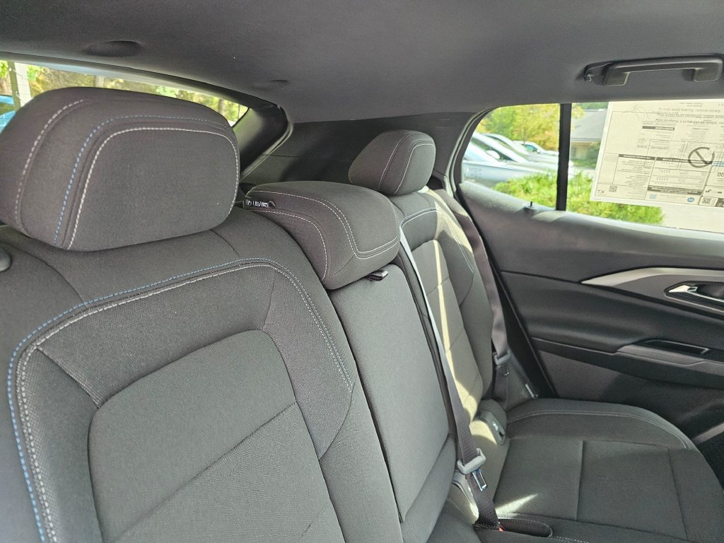 New 2026 Chevrolet Equinox EV LT FWD image 12