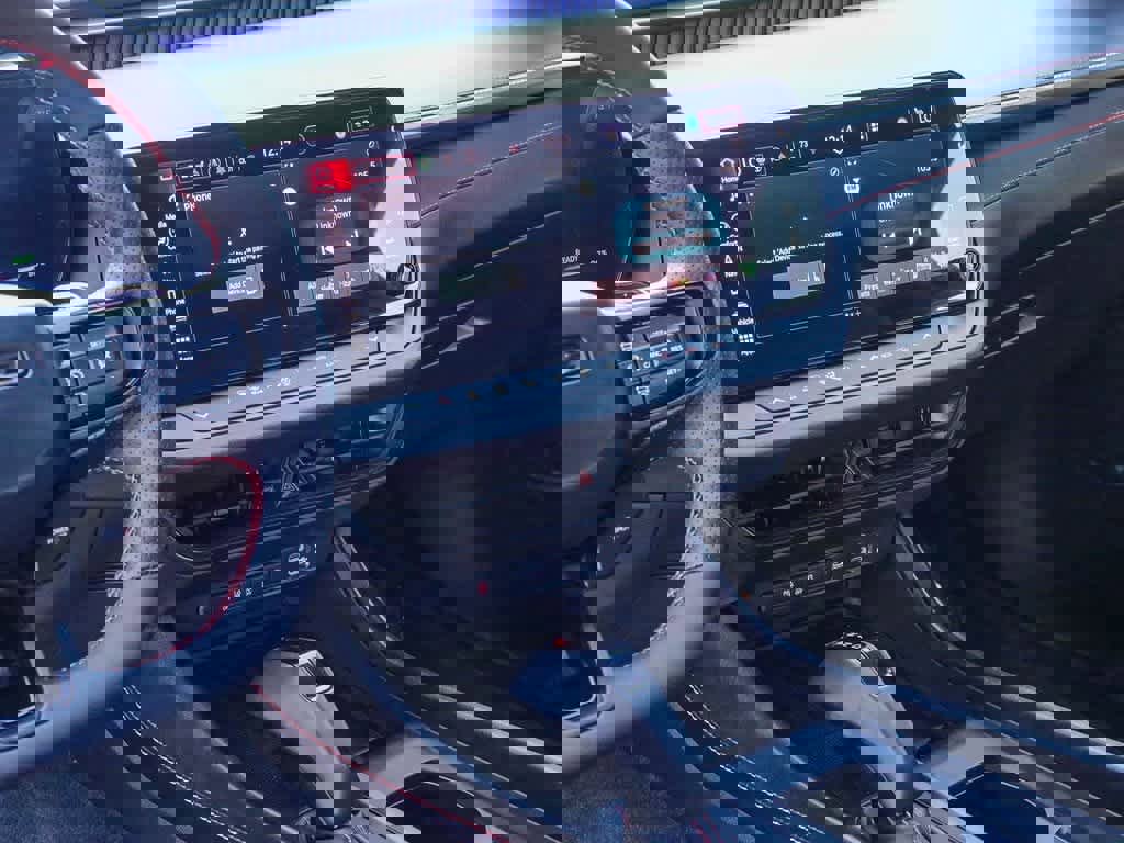 Used 2025 Dodge Charger Scat Pack w/ Track Pack image 12