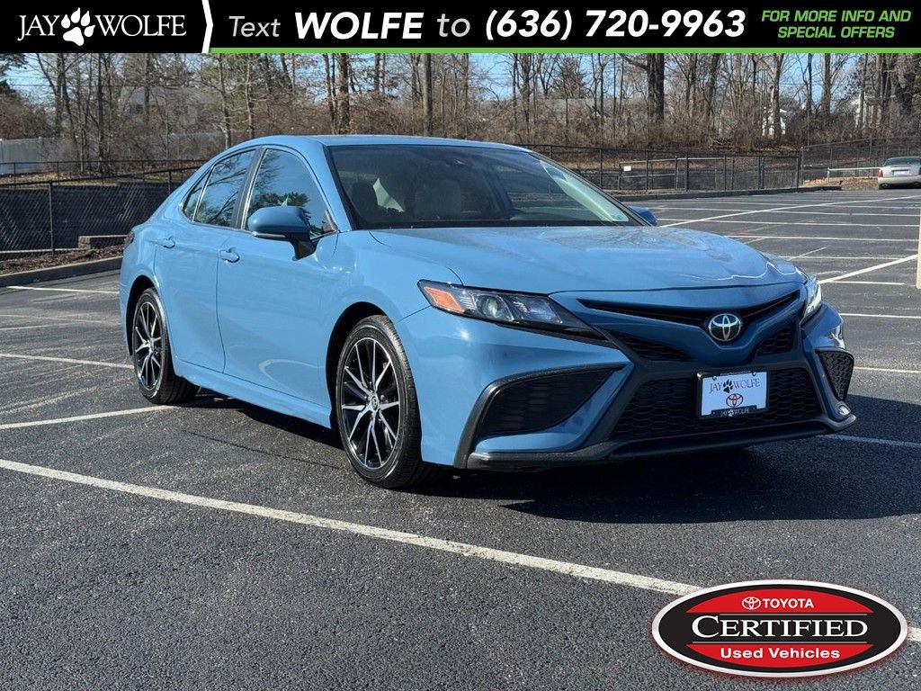 Used 2023 Toyota Camry SE