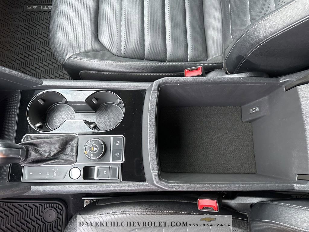 Used 2019 Volkswagen Atlas SEL Premium image 16