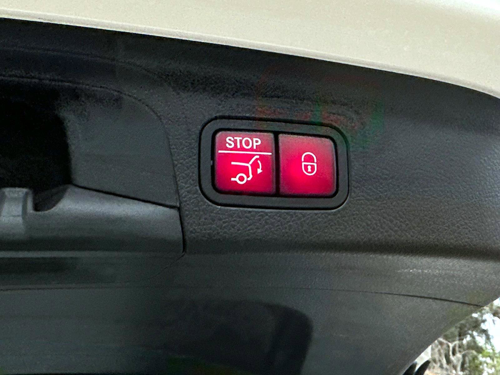 Used 2022 Mercedes-Benz GLE 53 AMG 4MATIC image 13