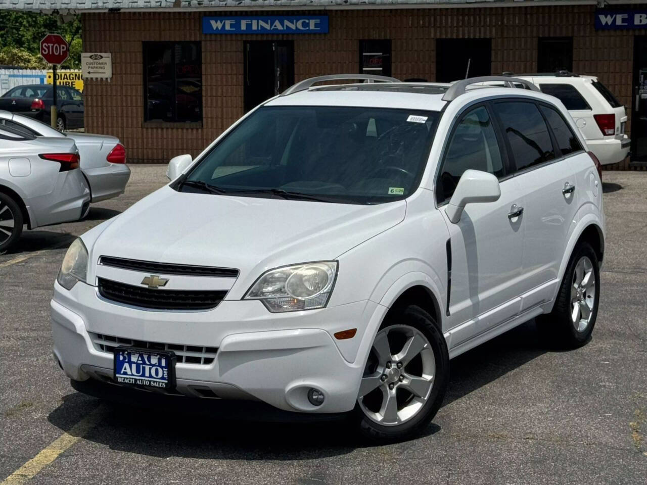 Used 2014 Chevrolet Captiva Sport LT w/ Convenience Package image 2