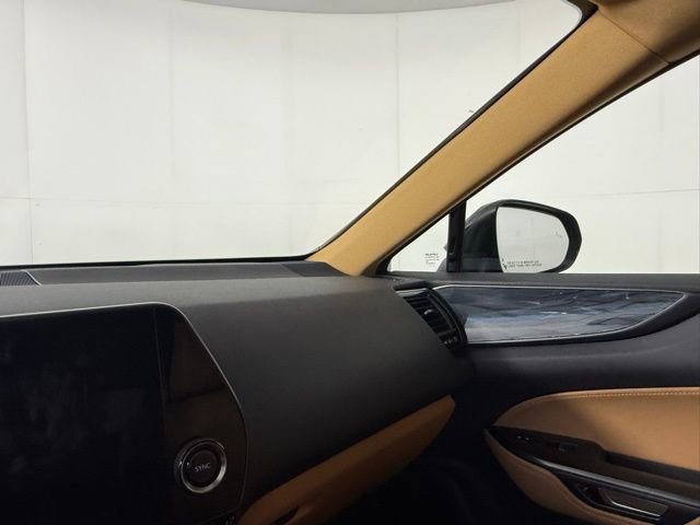 Used 2024 Lexus NX 250 FWD w/ Towing Package (2000 Lbs) image 16