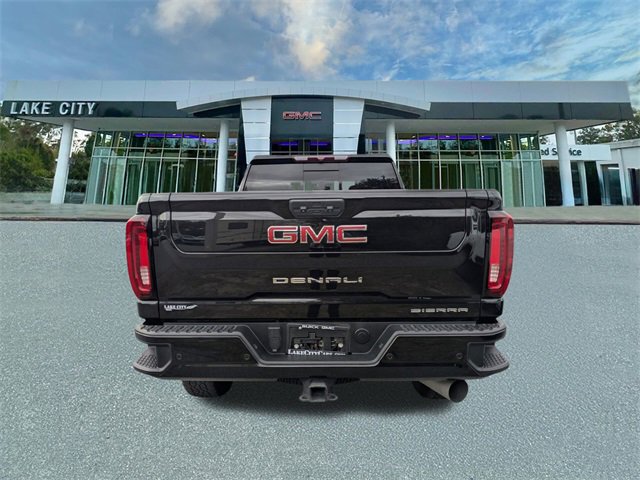 Used 2022 GMC Sierra 2500 Denali image 4